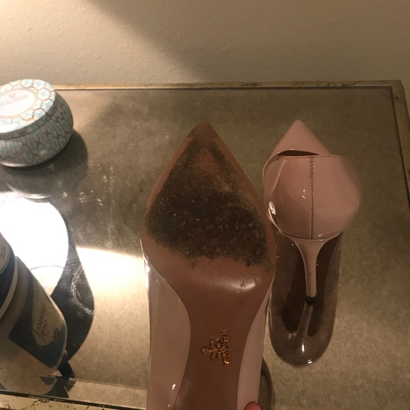 Prada glossed textured-leather pumps - Picture 5 of 6